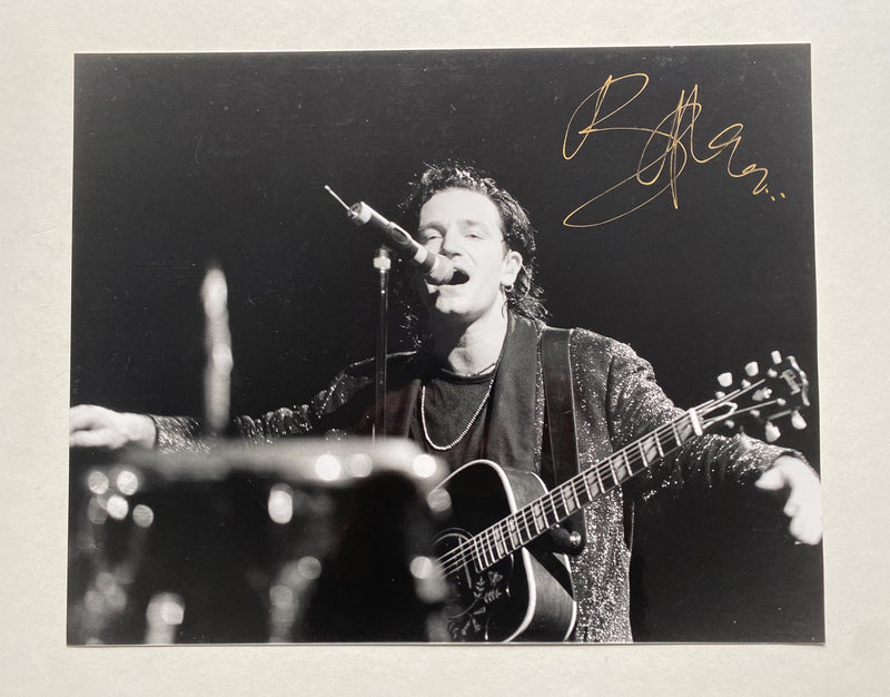 BONO autographed U2 16x20 photo
