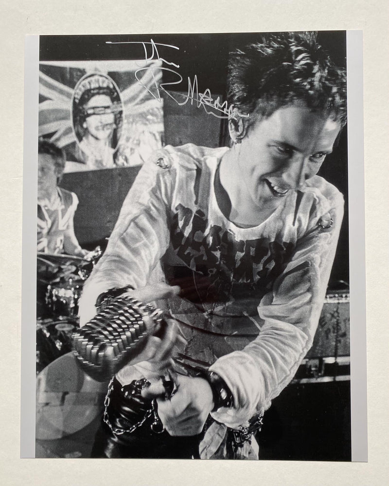 JOHNNY ROTTEN (Sex Pistols) autographed 16x20 photo