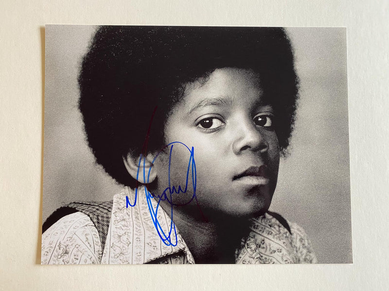 MICHAEL JACKSON autographed 11x14 photo