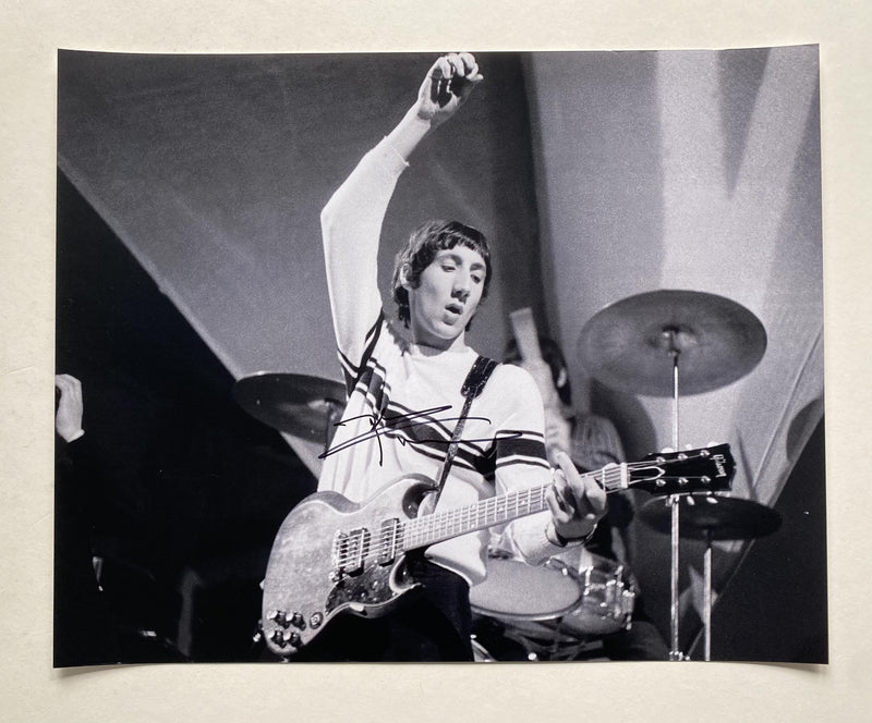 Pete Townshend Signed Photo 16x20